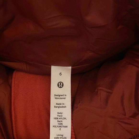 Lululemon Apres It All Jacket - Picture 14 of 15